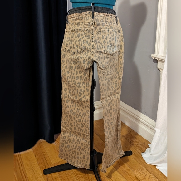 Frame Denim Leopard Le Crop Mini Boot, 24 - Picture 4 of 11